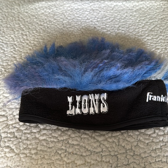 Detroit Lions Fro Hat.  One size fits most.  Embroidered logo and lettering - Picture 3 of 6